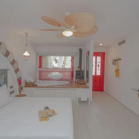 Oda ve Kahvaltı Taraça Romantik 2*