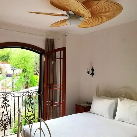 Alojamento de Acomodação e Pequeno-almoço Taraça Romantik