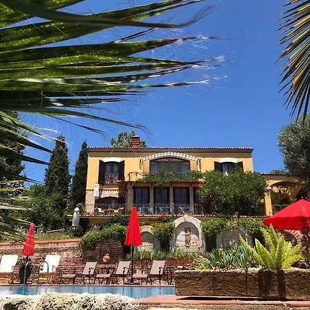 Alojamento de Acomodação e Pequeno-almoço Taraça Romantik Alacati