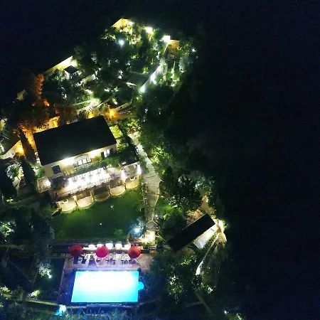 Alojamento de Acomodação e Pequeno-almoço Taraça Romantik