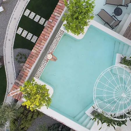 Taraça Romantik Alojamento de Acomodação e Pequeno-almoço Alacati